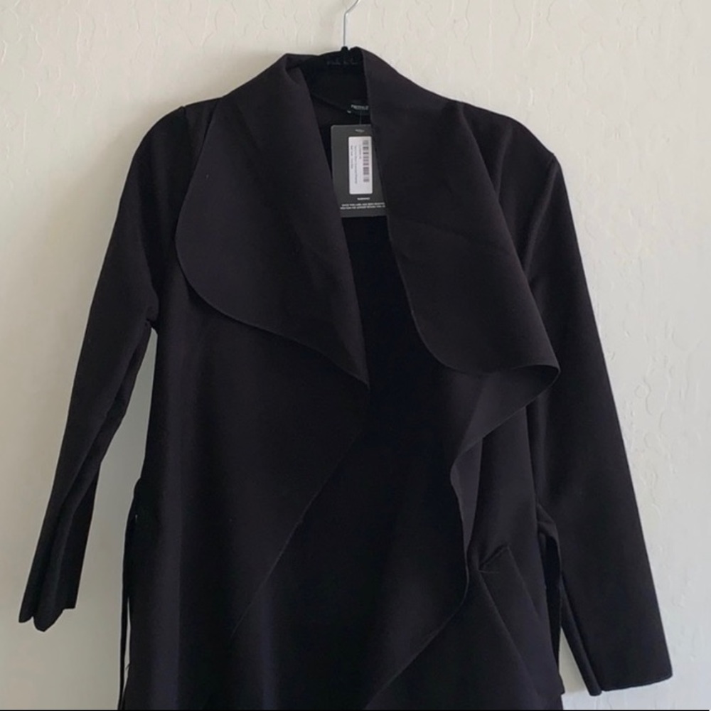 Pretty Little Thing Black Oversized Jacket